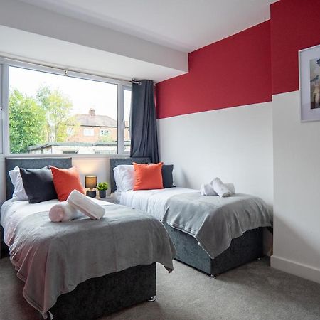 Sheldon House 3 Bed Cosy Home Nr Jlr & Nec ภายนอก รูปภาพ