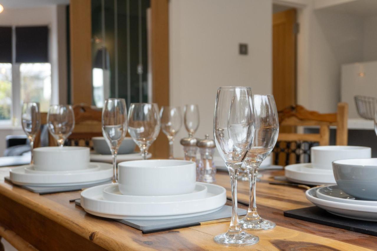 Sheldon House 3 Bed Cosy Home Nr Jlr & Nec ภายนอก รูปภาพ