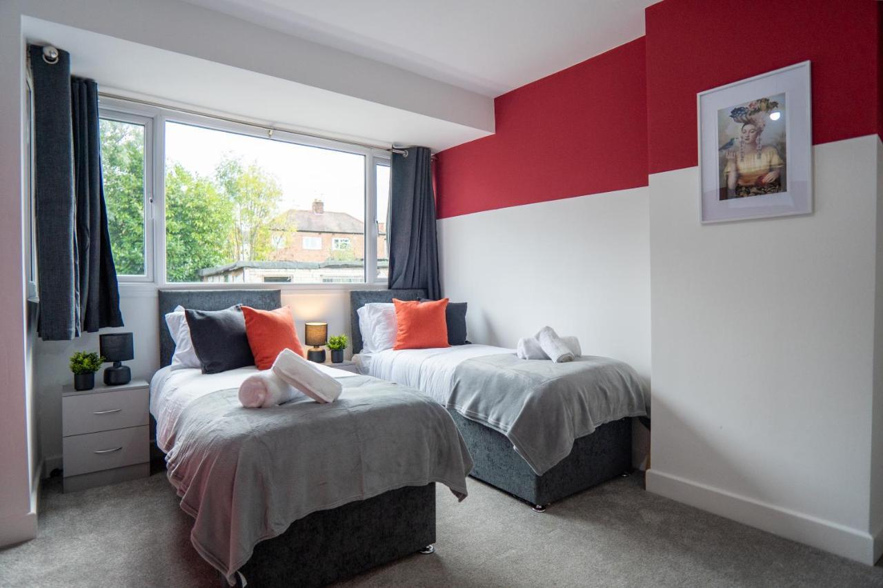 Sheldon House 3 Bed Cosy Home Nr Jlr & Nec ภายนอก รูปภาพ