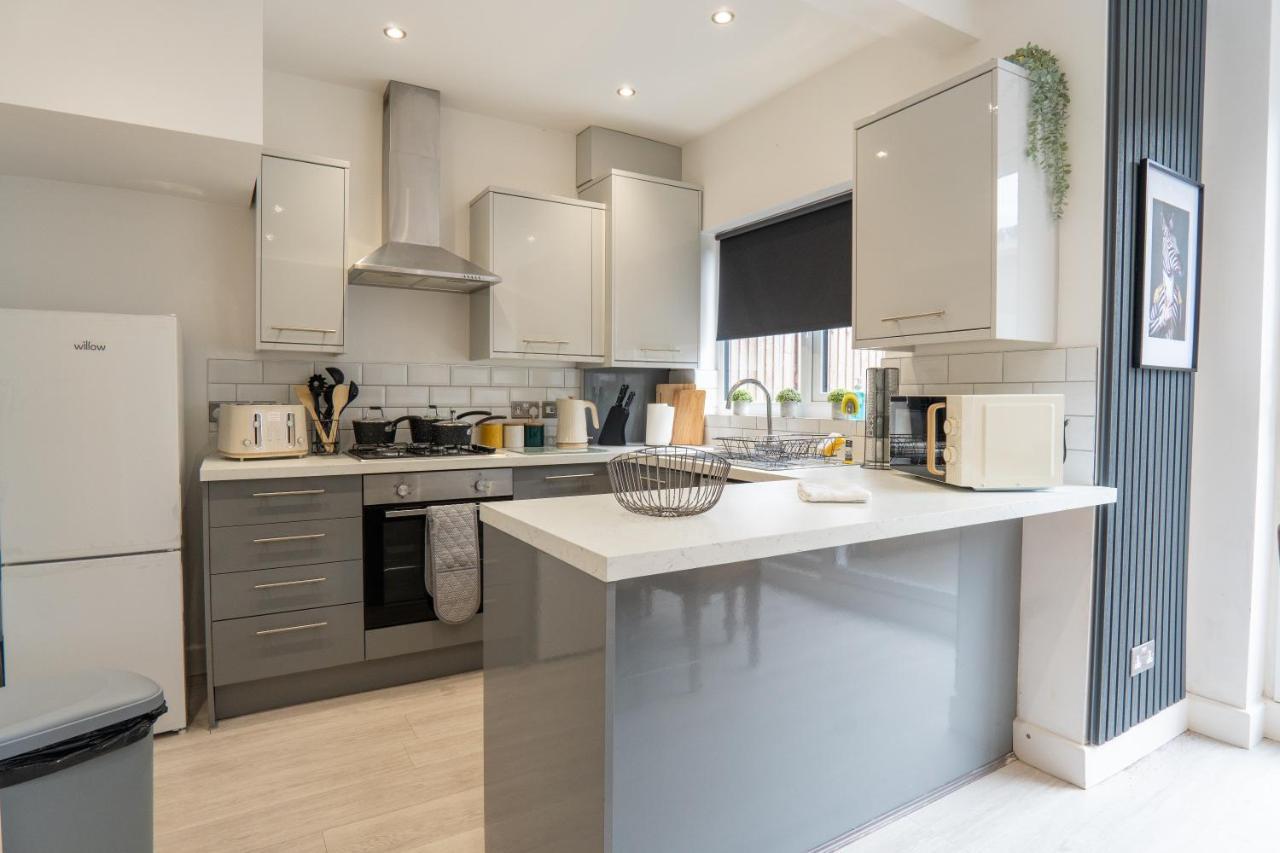 Sheldon House 3 Bed Cosy Home Nr Jlr & Nec ภายนอก รูปภาพ